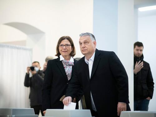 Ungheria, Orbán trionfa: la quarta volta al potere. E punge l'Unione europea