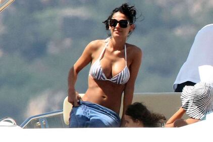 Anna Tatangelo, jeans sexy 30