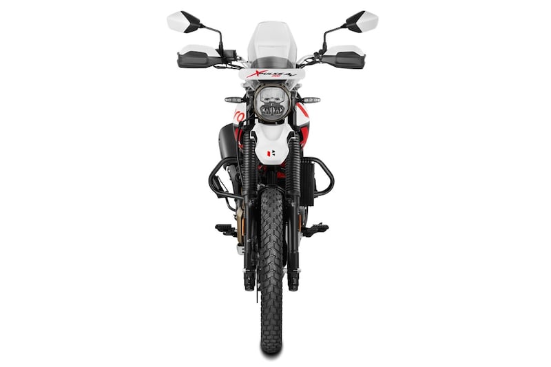 Hero Xpulse 200 4V e Hunk 440 30