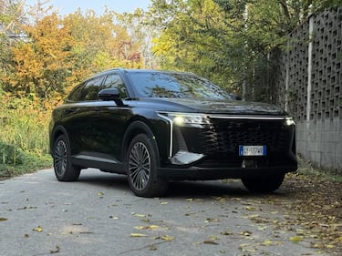 Omoda 9: guarda la gallery del nuovo maxi SUV ibrido cinese 2
