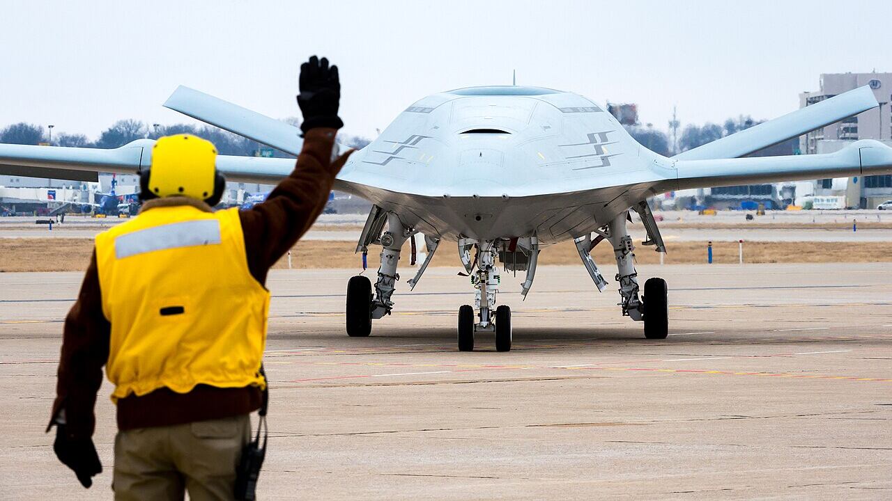 Spunta il drone invisibile Usa: cosa può fare il Q-25A Stingray e che ruolo ha sulle portaerei