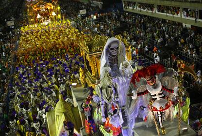 Rio, lo spettacolo delle scuole di samba 18