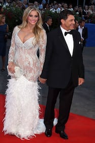 Francesca Cipriani, seno esplosivo a Venezia 18