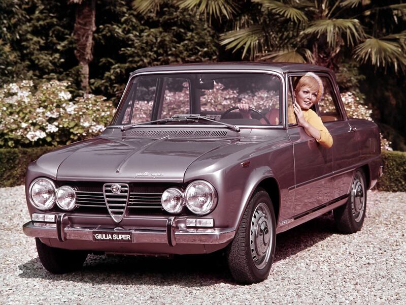 Alfa Romeo Giulia Super