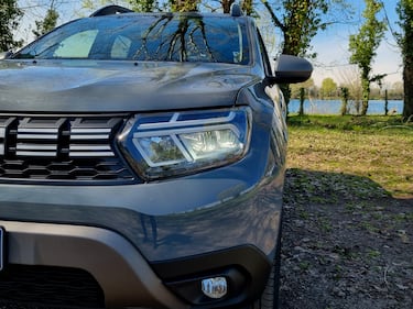 Dacia Duster Journey 2023, guarda le foto 3
