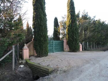 Vendesi villa di Pino Daniele 8