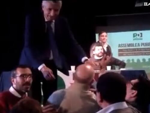 Napoli, rissa sfiorata all'assemblea provinciale del Pd