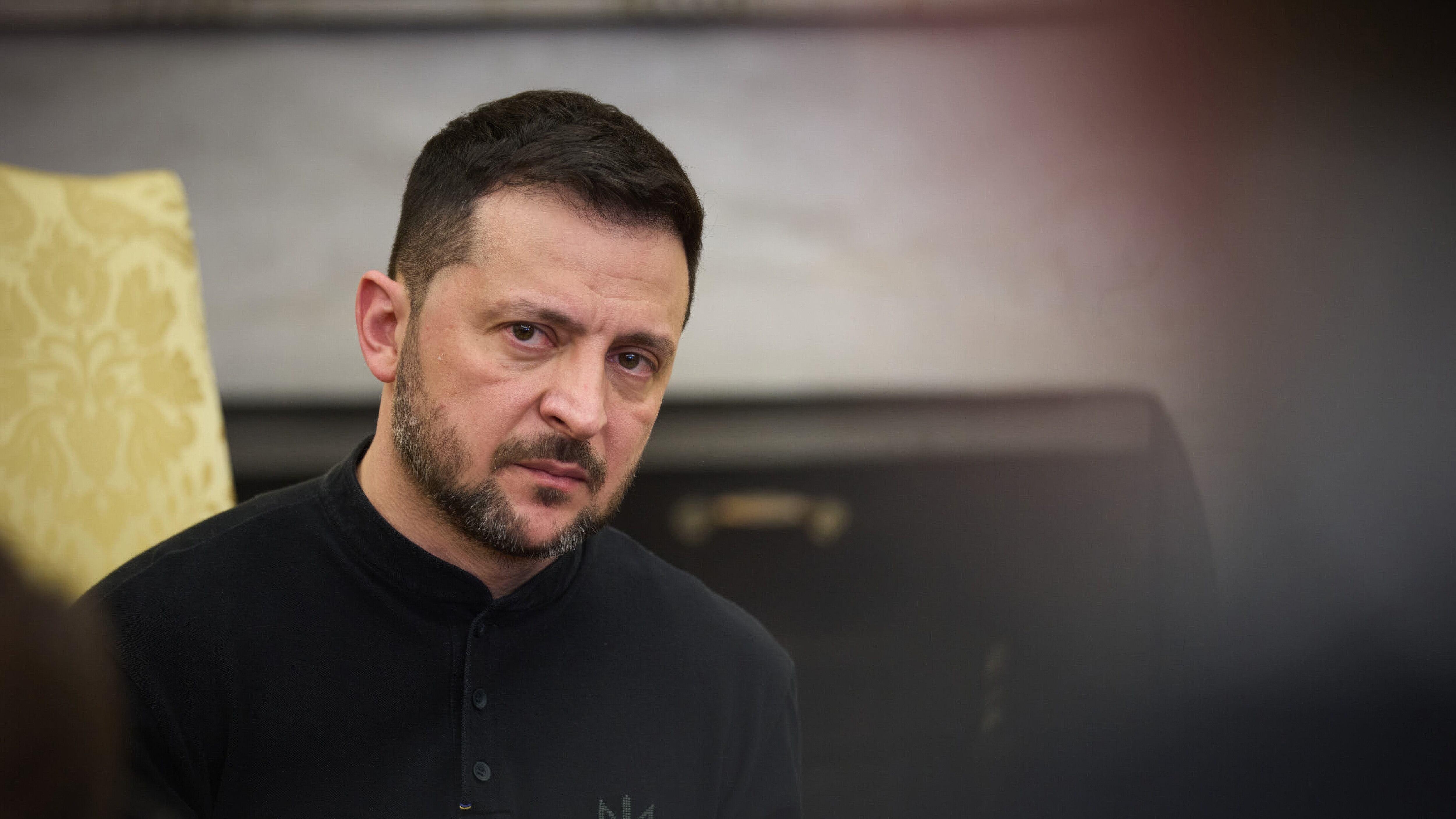 Il team ucraino in Arabia Saudita per i colloqui con gli americani Zelensky in patria sempre più forte