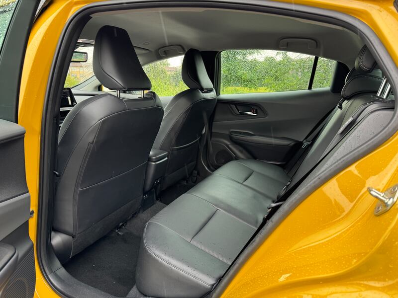 Toyota Prius 2024: guarda la gallery della nuova plug-in con 230 CV 19