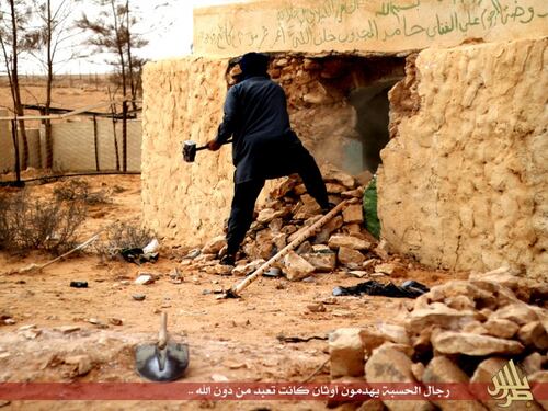 Libia, Isis distrugge il santuario sufi