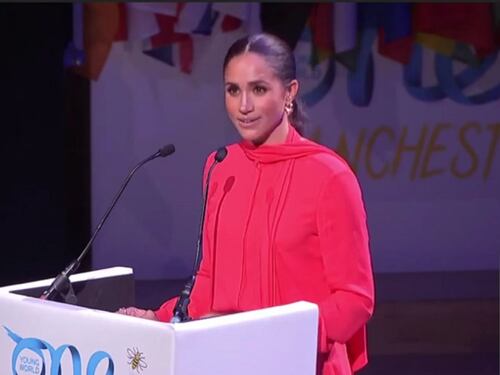"Si loda da sola...". E Meghan finisce ancora sotto accusa