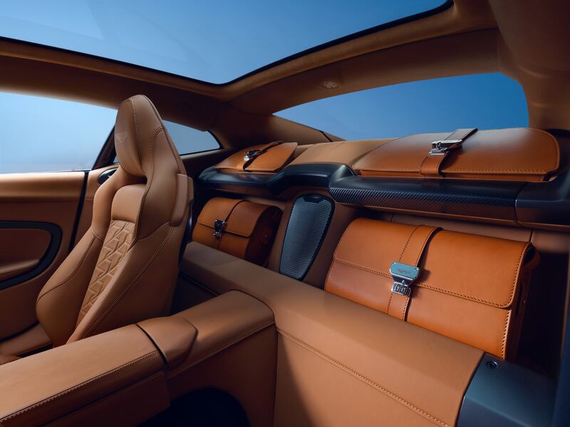 Nuova Aston Martin Vanquish: guarda la gallery 17