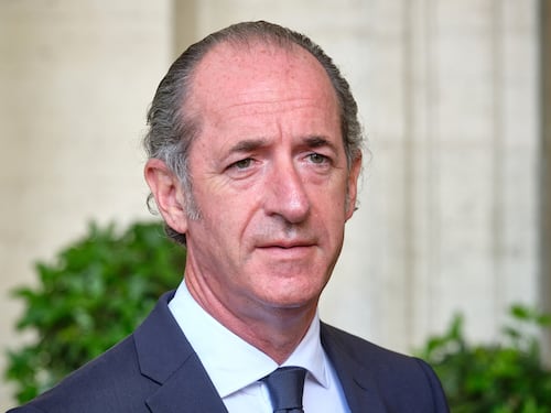 Dalle umili origini alle lacrime per il virus. Tutti i segreti di Zaia, paladino anti Covid