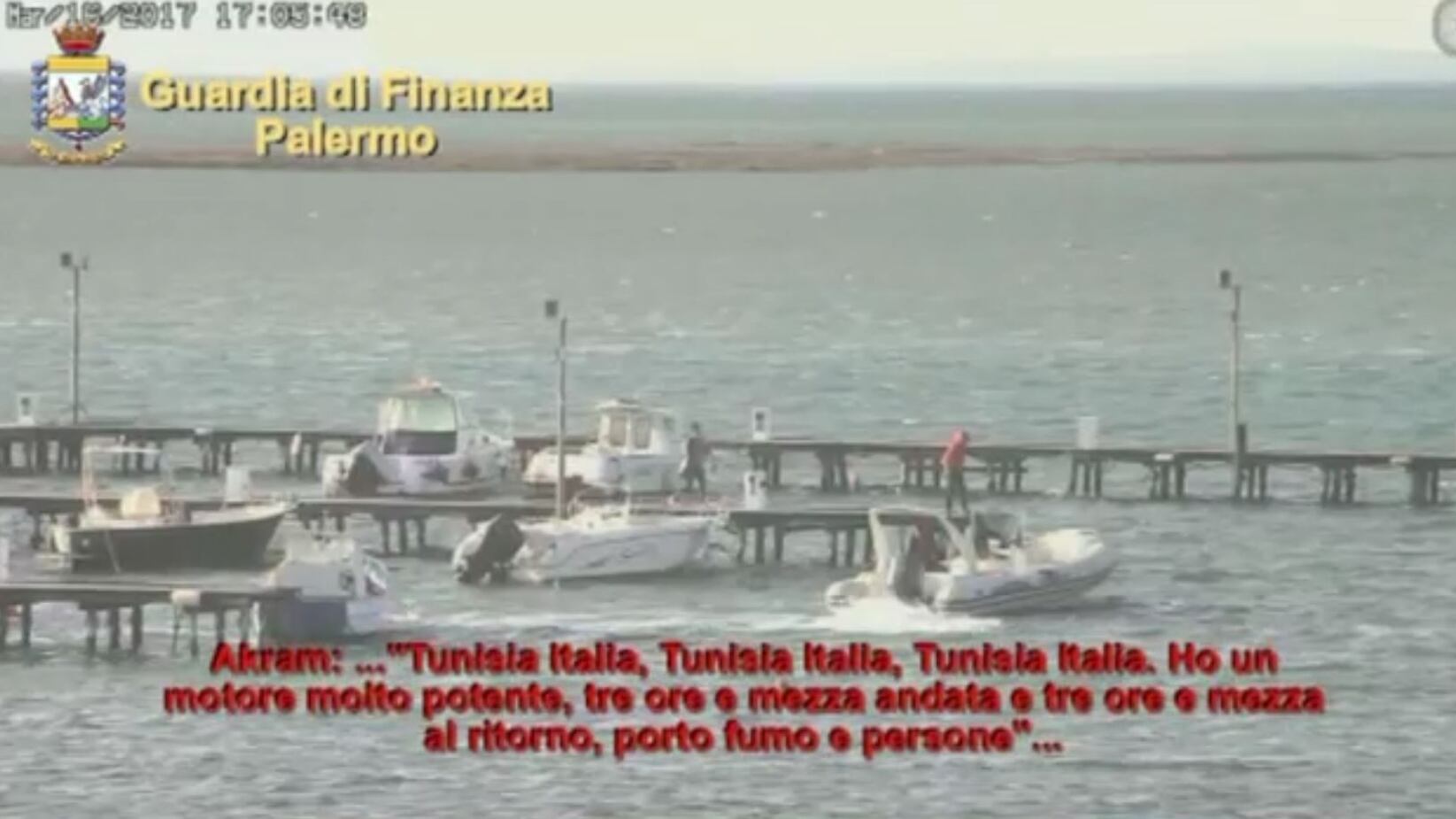 Immigrazione, la rotta dei sospetti jihadisti: in Italia su moderni gommoni