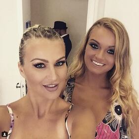 Mercedesz Henger, costume hot su Instagram 22