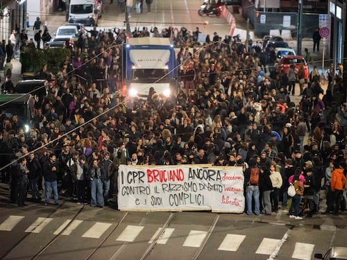 Manifestazione no-Cpr a Torino | Gallery