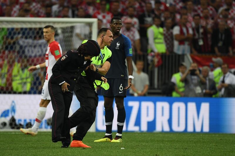 Invasione di campo durante la finale dei Mondiali 1