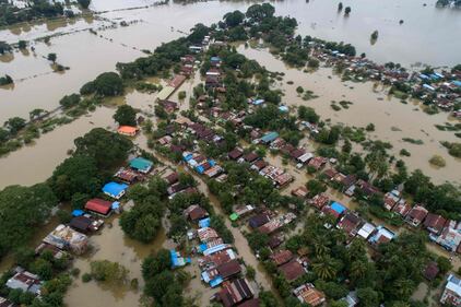 La stagione dei monsoni in Myanmar: allagamenti in tutto il Paese 9