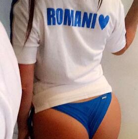 Euro 2016, gli auguri hot di Claudia Romani all'Italia 7