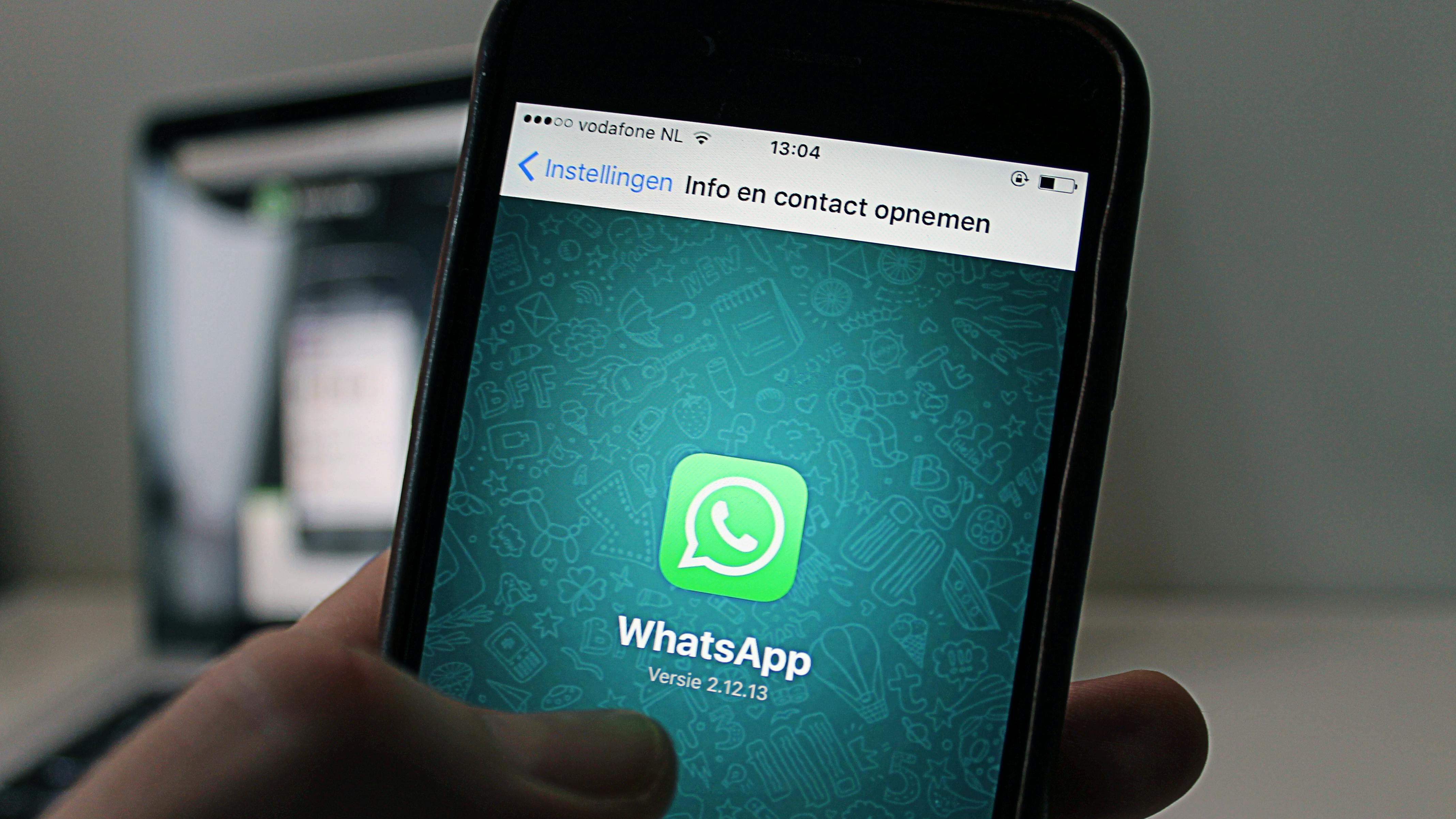 WhatsApp, occhio all’ultimo virus: come non cadere in trappola