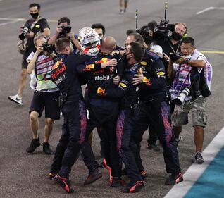 Tripudio di gioia per Verstappen 4