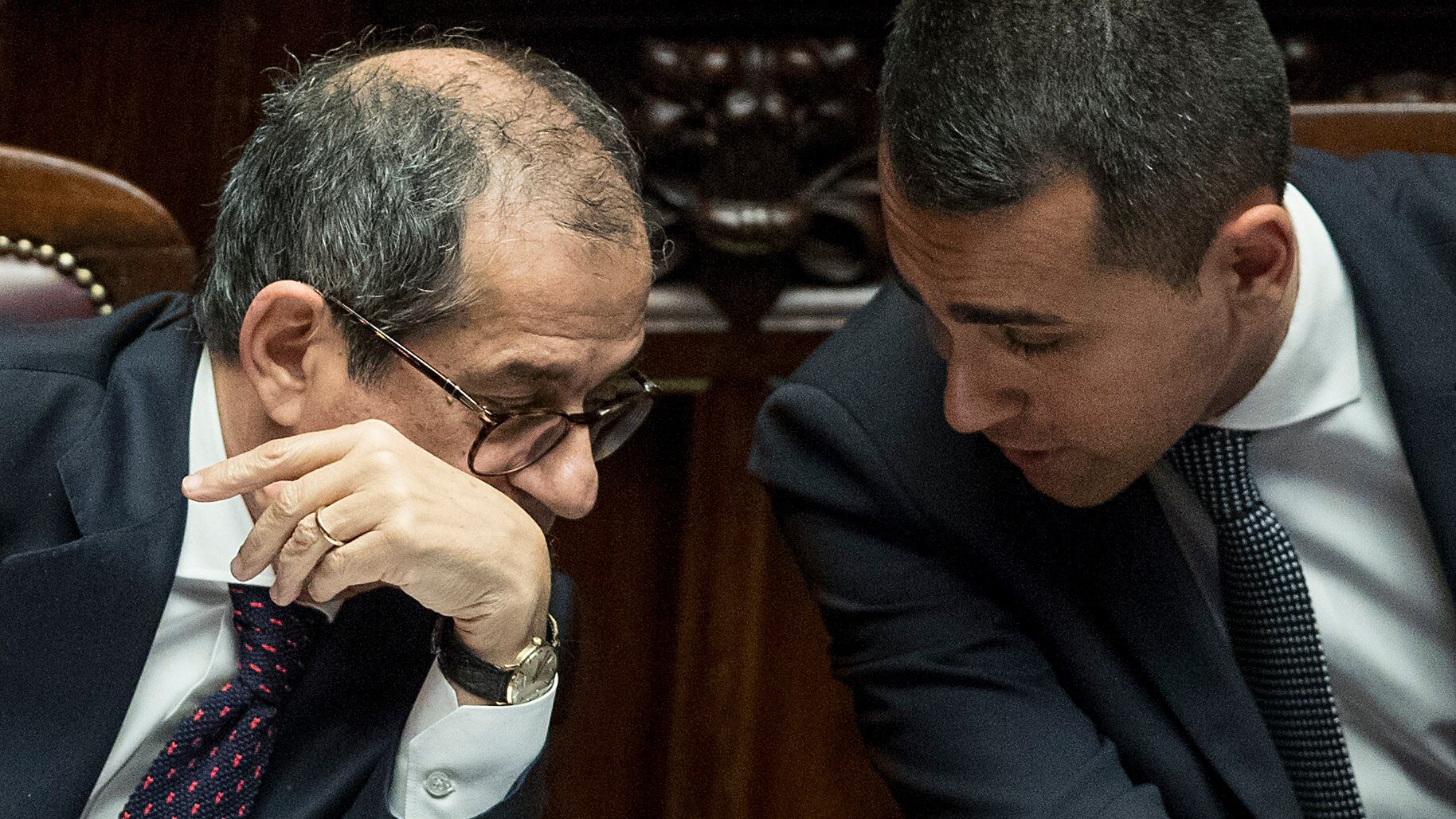 La manovrina (sottotraccia) che taglia 2 miliardi di spesa