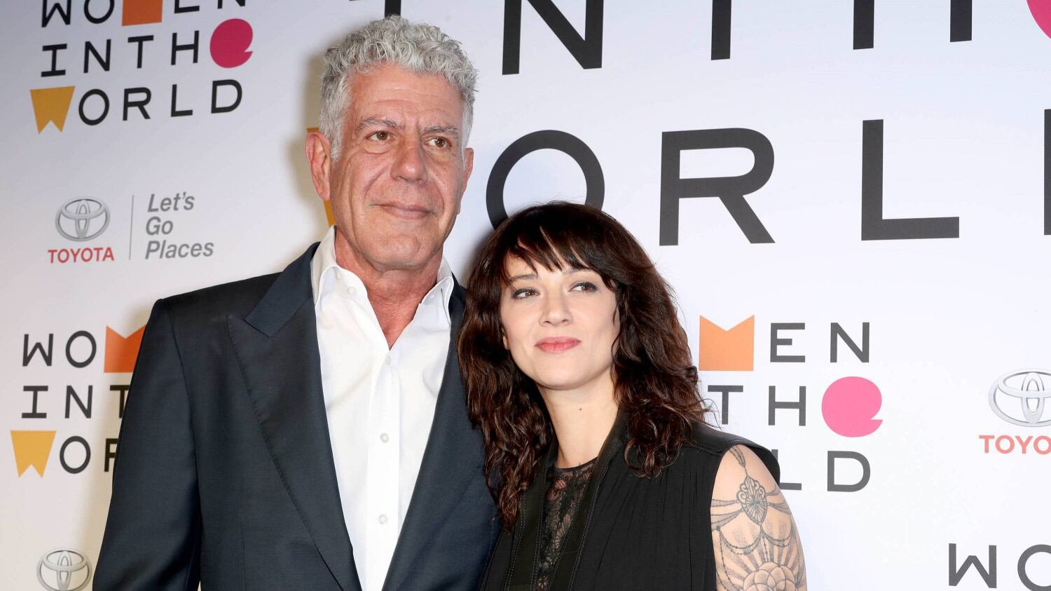 Asia Argento accusata dagli hater per la morte di Bourdain, ma Hollywood la difende