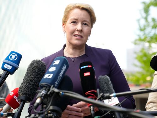 Berlino, nuove violenze. Le aggressioni politiche scuotono la Germania