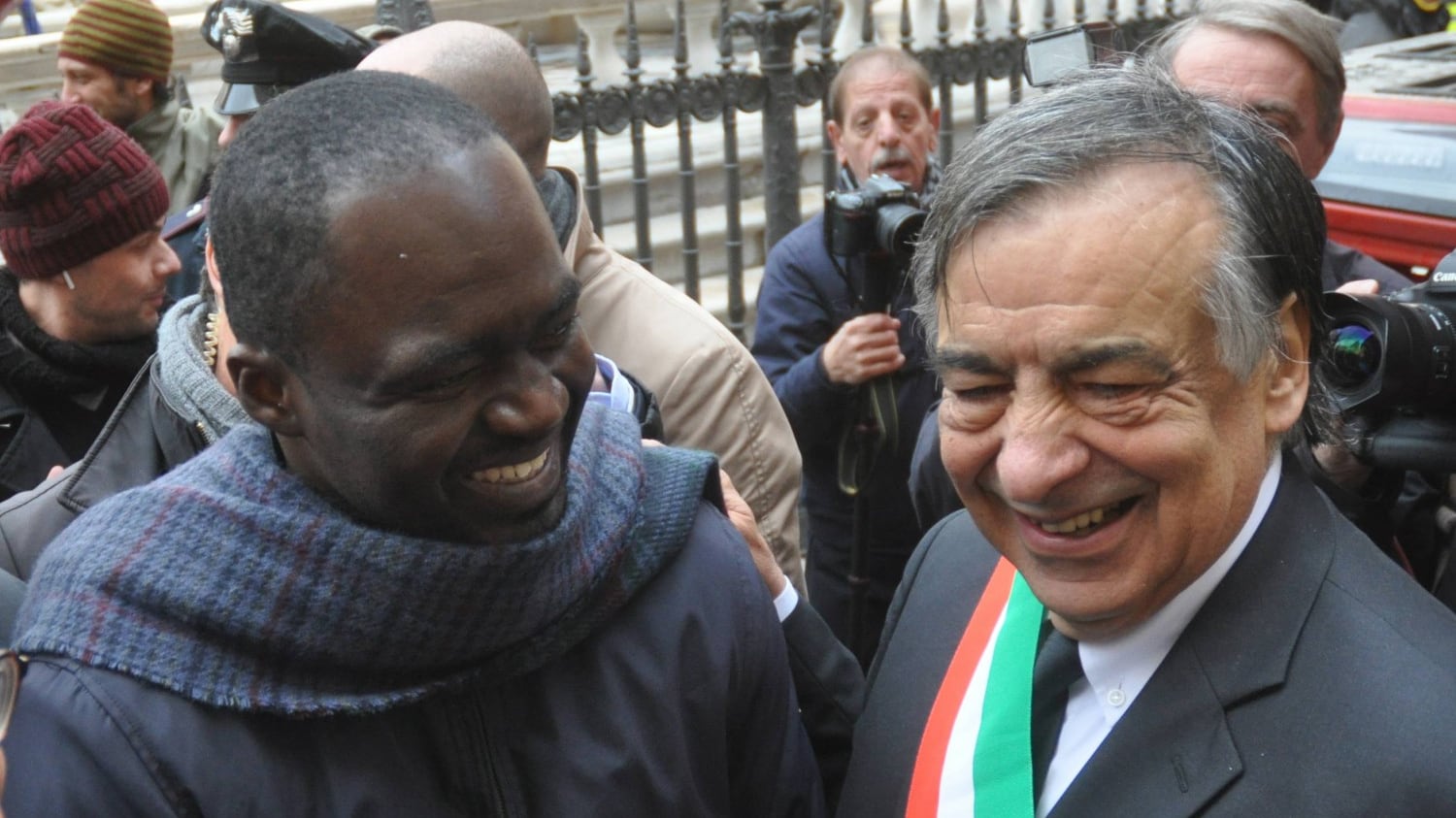 Disobbedienza civile o dialogo Adesso il fronte si scopre diviso