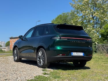 Leapmotor C10 REEV: guarda tutte le foto 13
