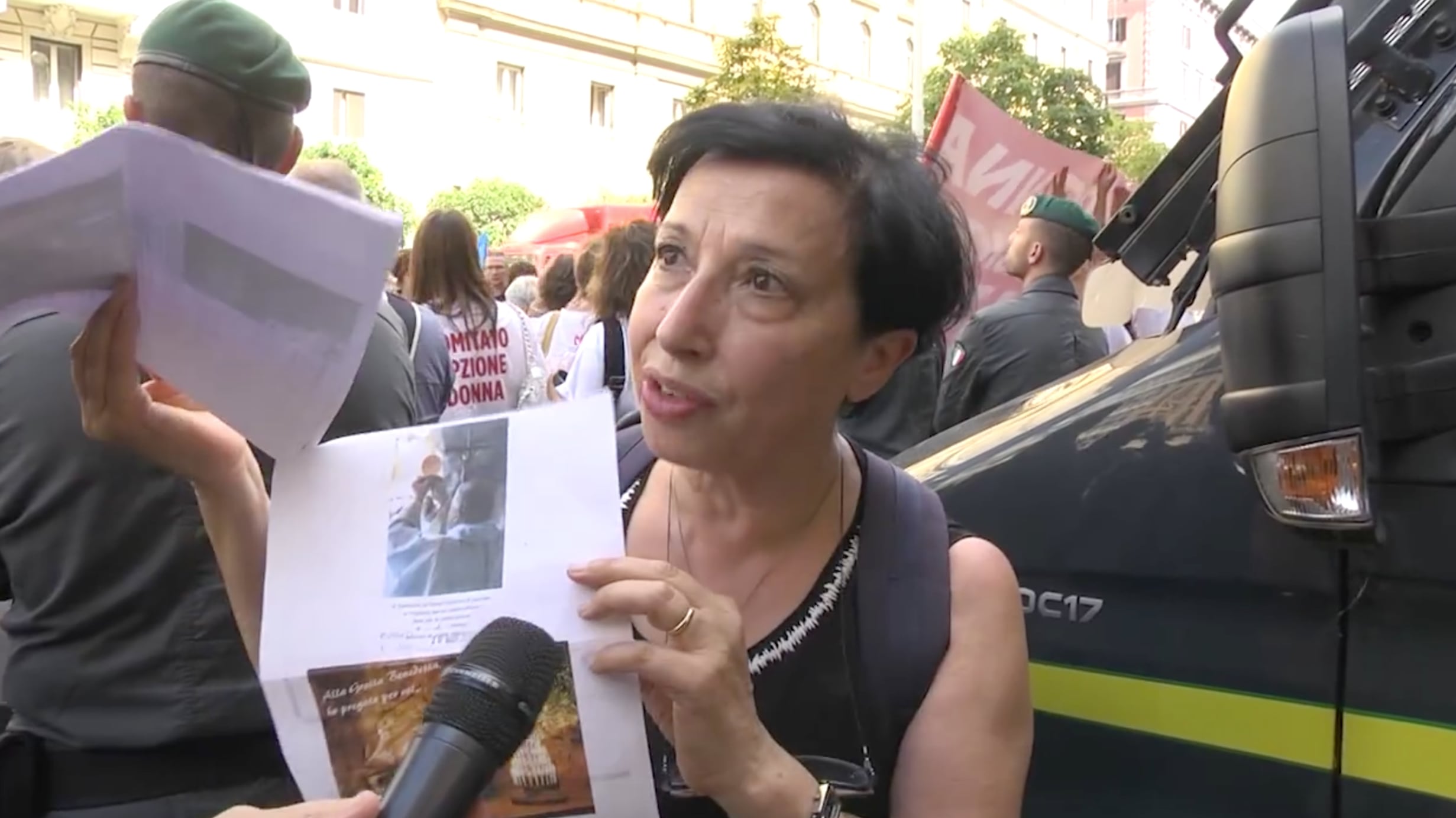 Esodata schiaffeggia Renzi: "Sei un bugiardo". E mostra le prove