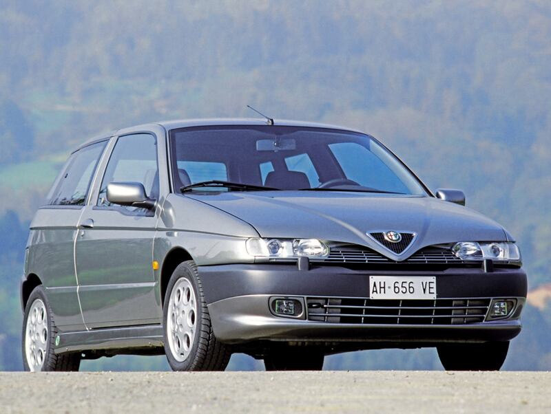 Alfa Romeo 145, guarda la gallery 11