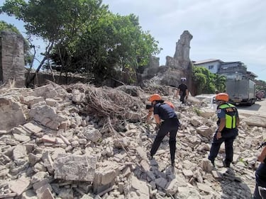 Terremoto di magnitudo 7 nelle Filippine settentrionali. Ci sono morti e feriti 6