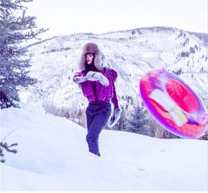 Rihanna, festa sulla neve per i 26 anni 5