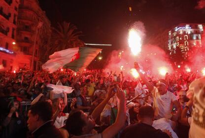 I festeggiamenti per la qualificazione dell'Algeria agli ottavi 8