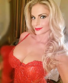 Francesca Cipriani, cuoca sexy 4