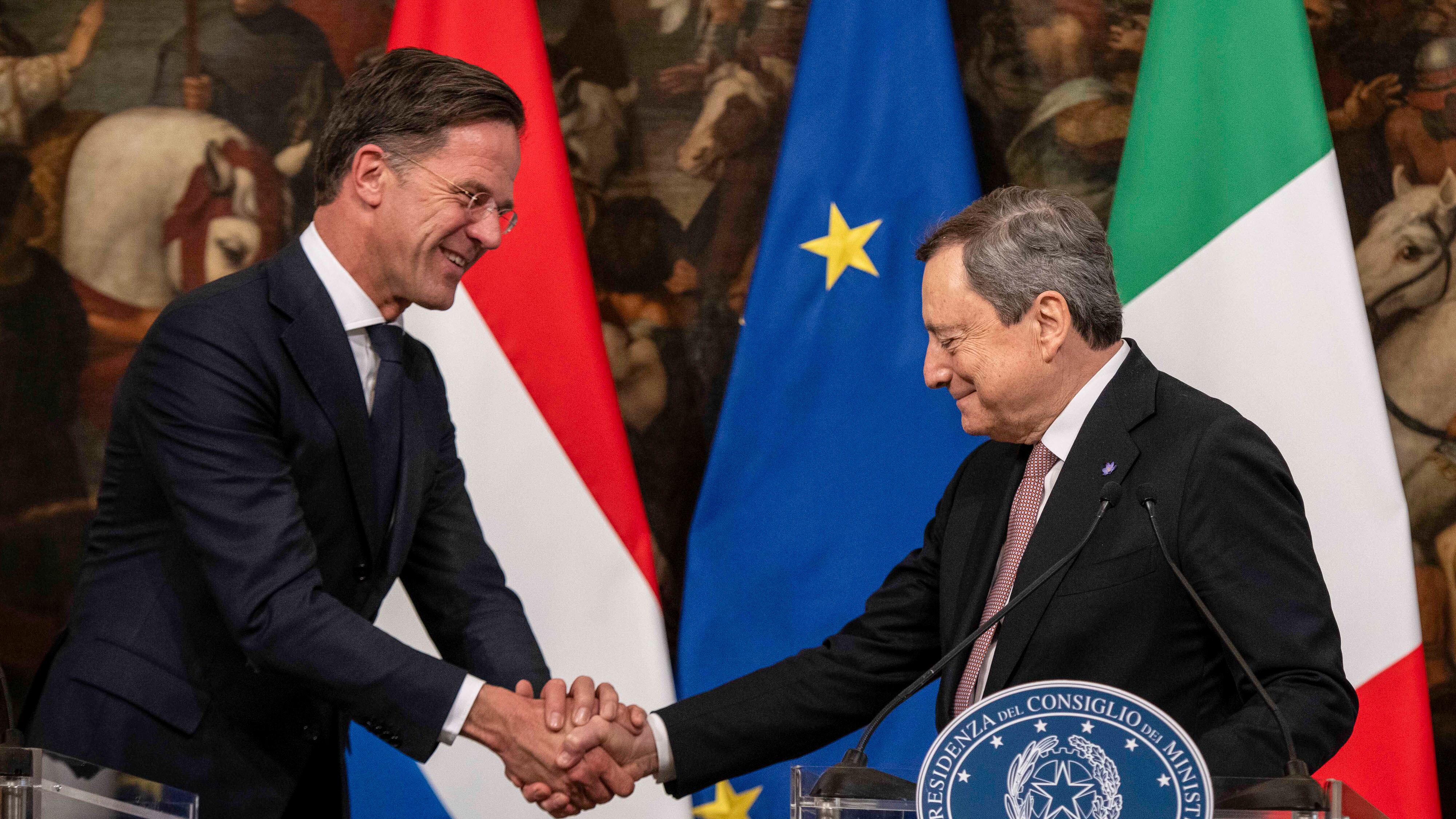 Il Rutte in faccia a Draghi, il condizionatore e Parolin: quindi, oggi...