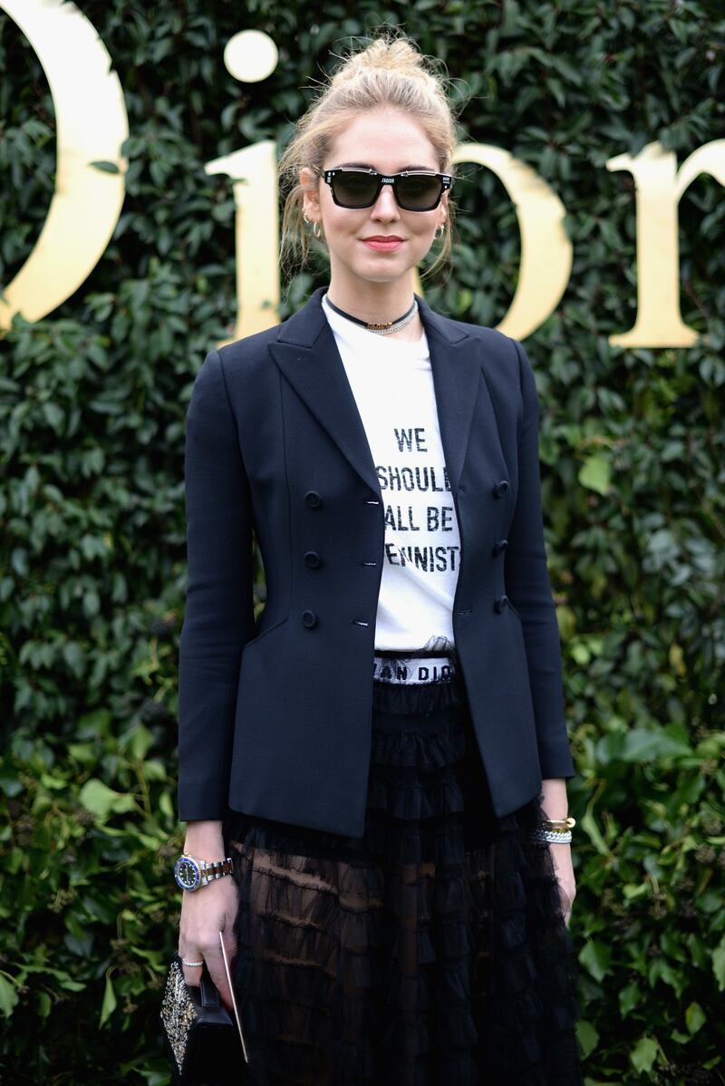 Chiara Ferragni hot, la gonna è inguinale 12