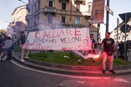 Pro Palestina in piazza a Milano 2