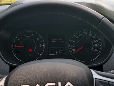 Dacia Duster gallery fotografica 18