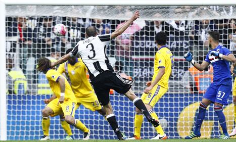 E per la Juve è festa scudetto 7