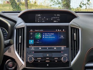 Subaru XV 2023, la prova su strada: guarda le foto 15