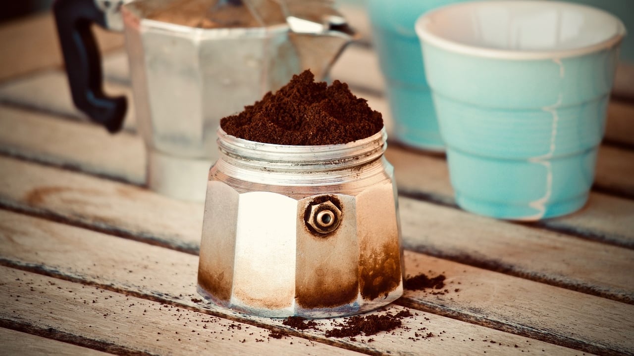 Tutti i segreti del caffè in moka: ecco quali sono gli errori da non fare