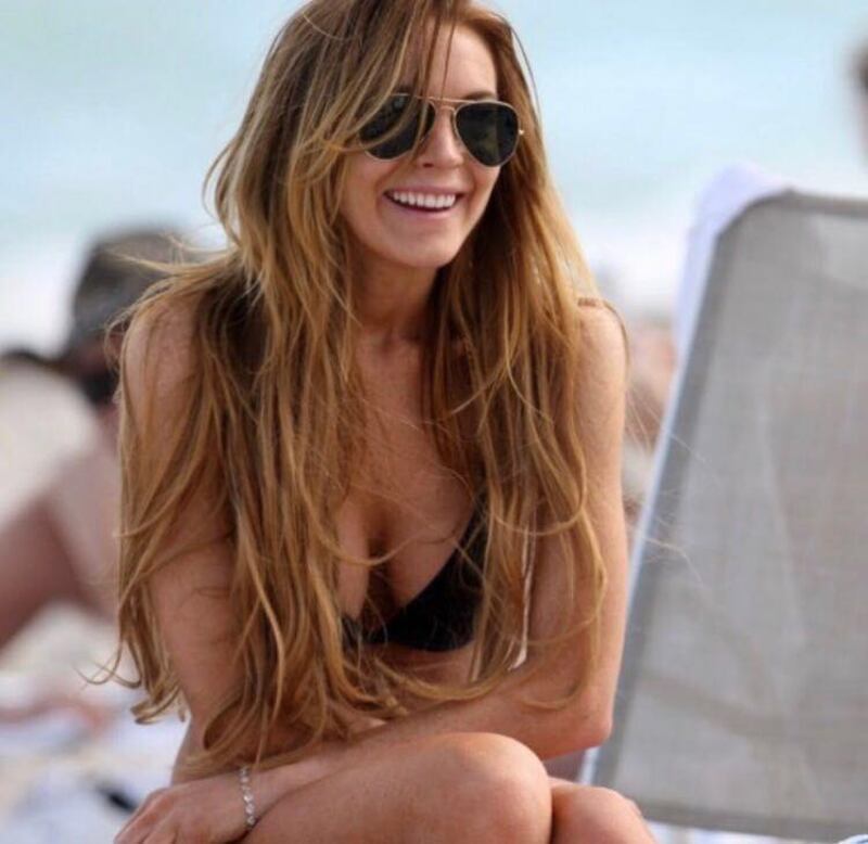Lindsay Lohan, la sexy attrice con i capelli rossi 10