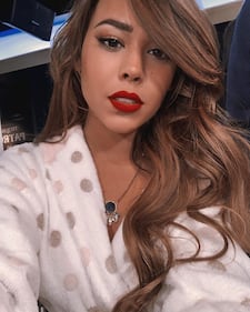 Danna Paola irresistibile su Instagram: gli scatti della modella messicana 8