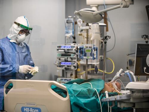 In Sicilia è corsa (tra le polemiche) ai nuovi Covid Hospital