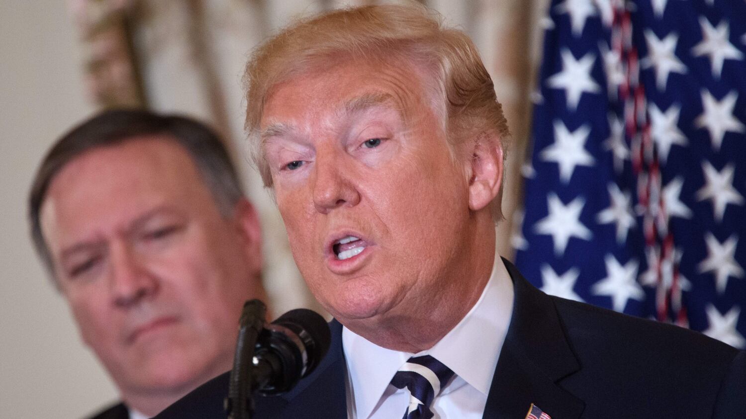 Trump: "Tasse, nuovi tagli prima del voto di novembre"