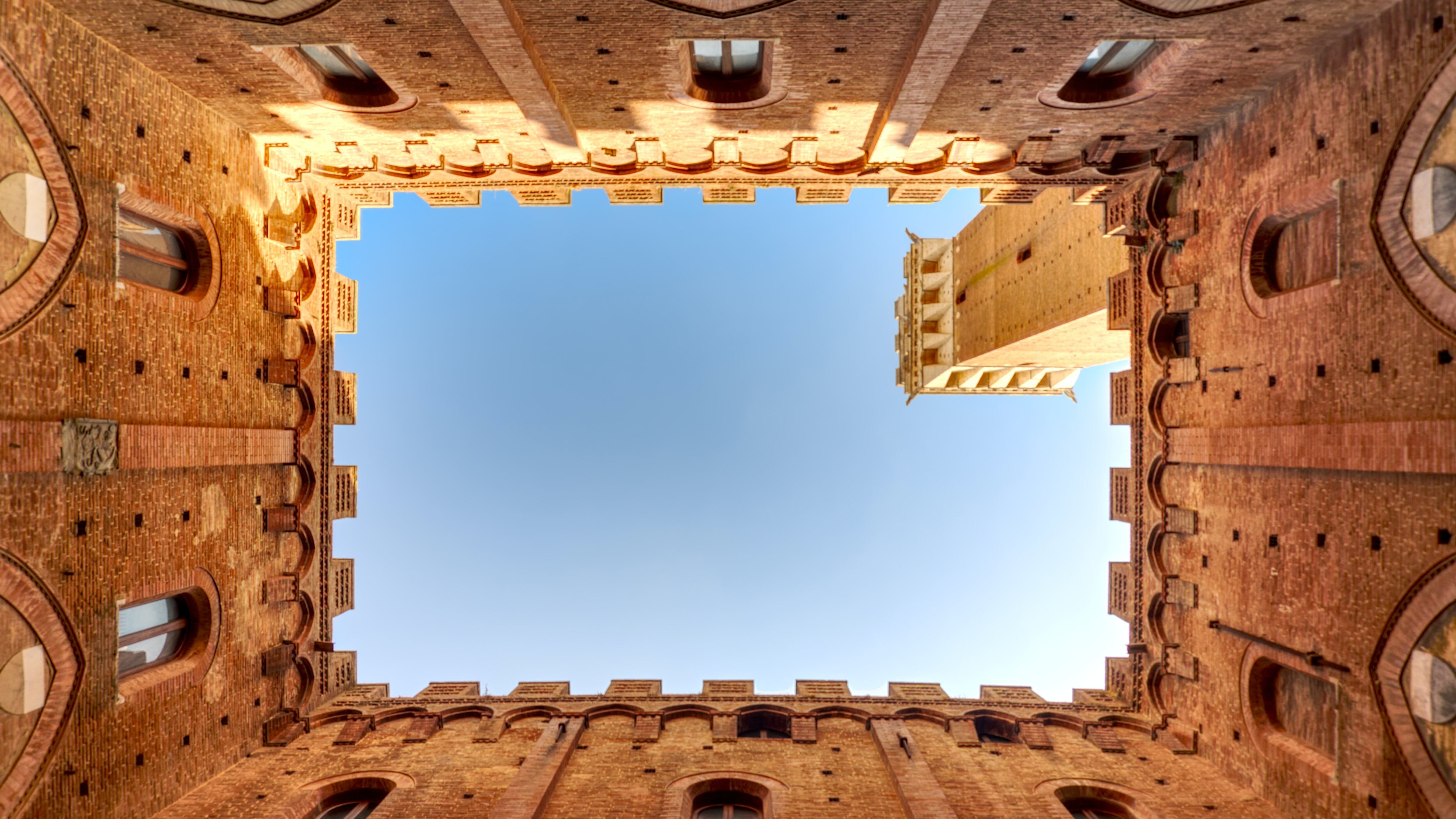 "Una nuova era". Varato il nuovo regolamento per le guide turistiche