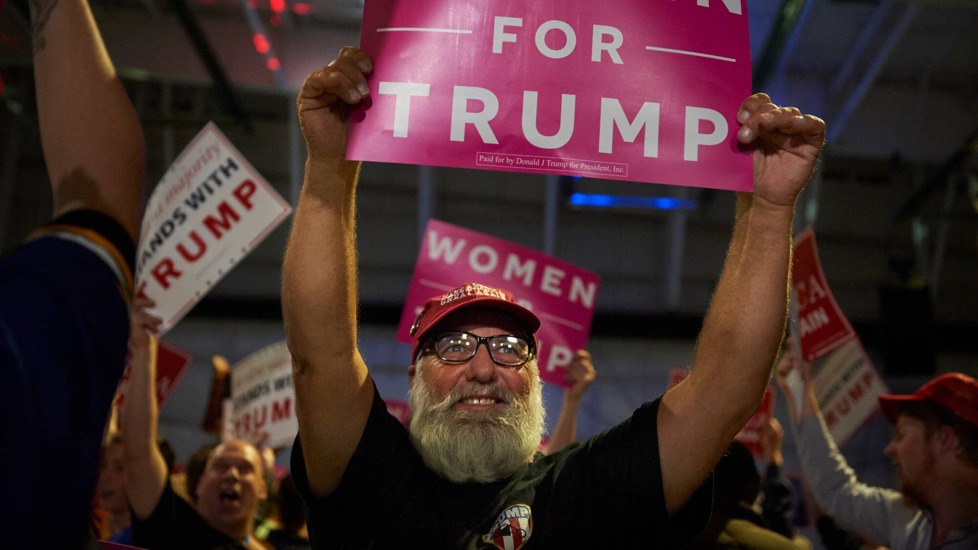 Il made in Italy tifa Hillary. Con Trump sarà età dell'oro