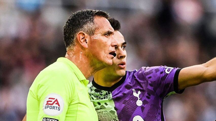 I calciatori salvano il tifoso colpito da infarto